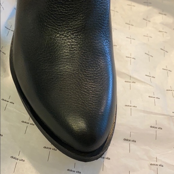 NWT dolce vita size 8 black leather ankle bootie - Picture 6 of 12